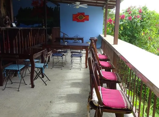 Hotel Toucan Lane